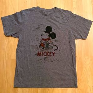 Uniqlo Medium Astronaut Mickey tee